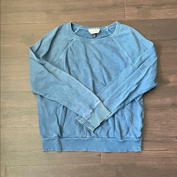 Universal Thread Women's Blue Crewneck Sweater - Picture 1 of 3